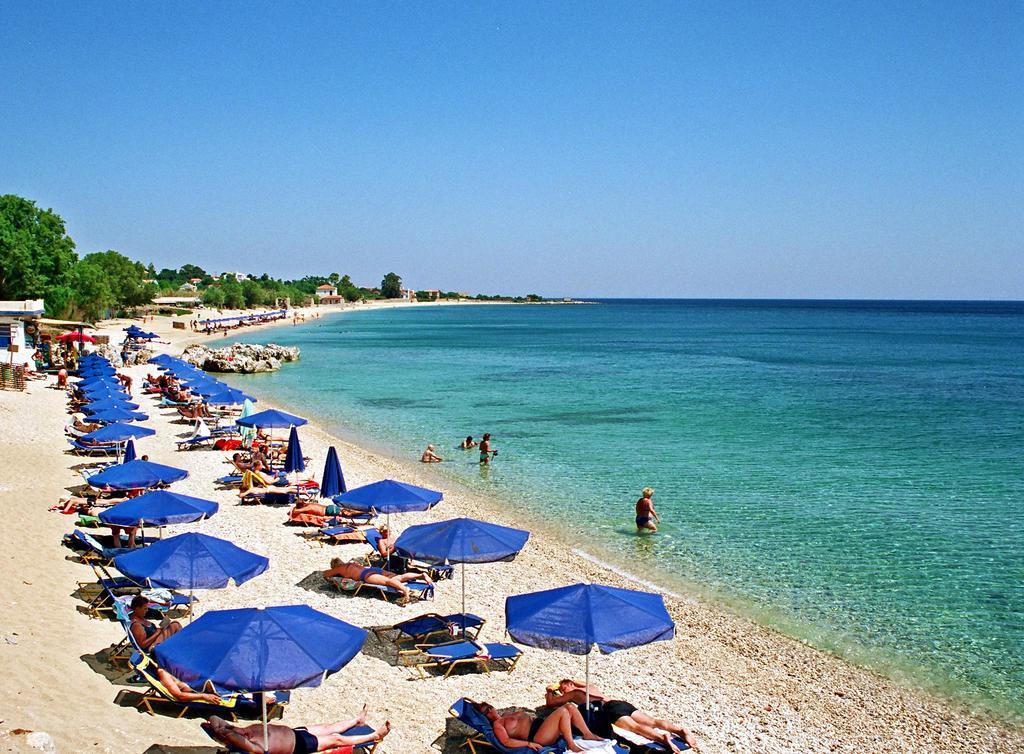 Sandy Bay Hotel Plomari Екстер'єр фото