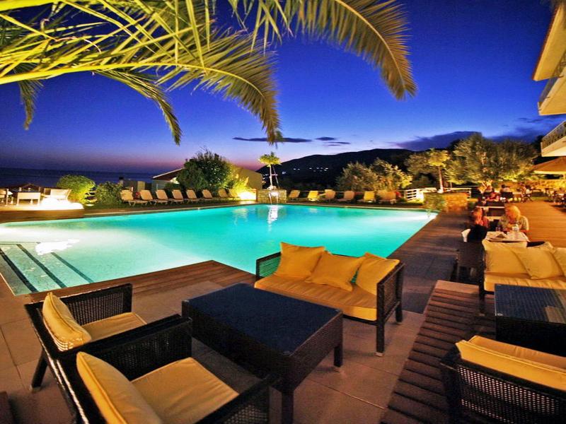 Sandy Bay Hotel Plomari Екстер'єр фото