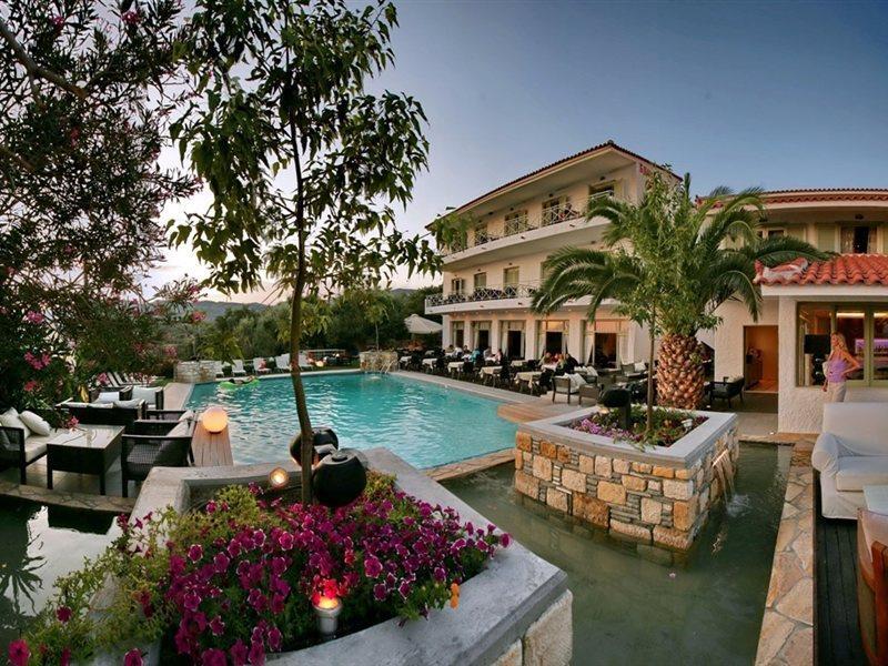 Sandy Bay Hotel Plomari Екстер'єр фото