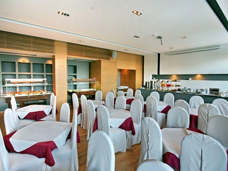 Sandy Bay Hotel Plomari Екстер'єр фото