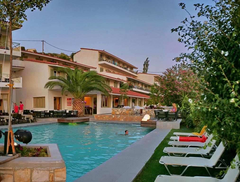 Sandy Bay Hotel Plomari Екстер'єр фото